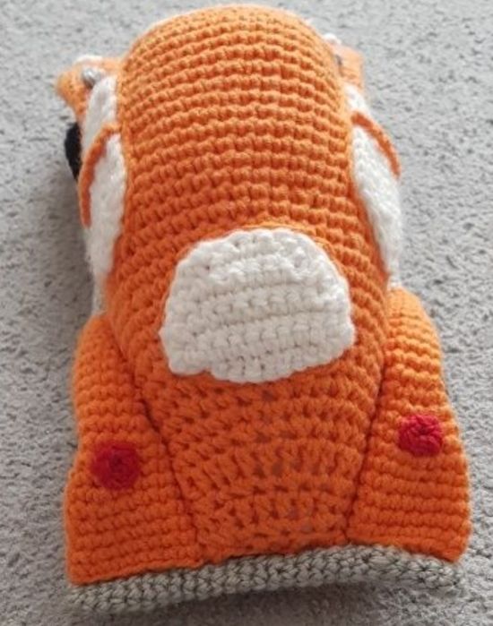 Garbus pomarańczowy z włóczki hand made