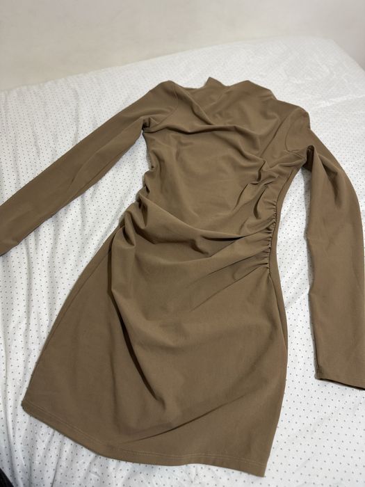 Mini vestido de manga longa Berskha
