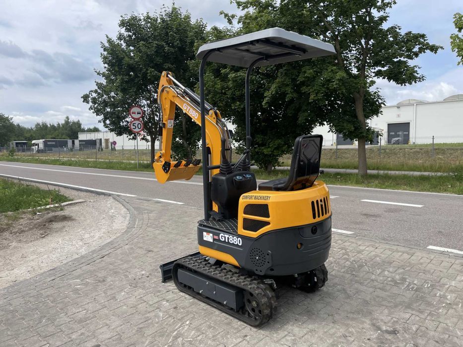 Gąsienicowa minikoparka GT880 Comfort Machinery, silnik KOOP Gunter Grossmann