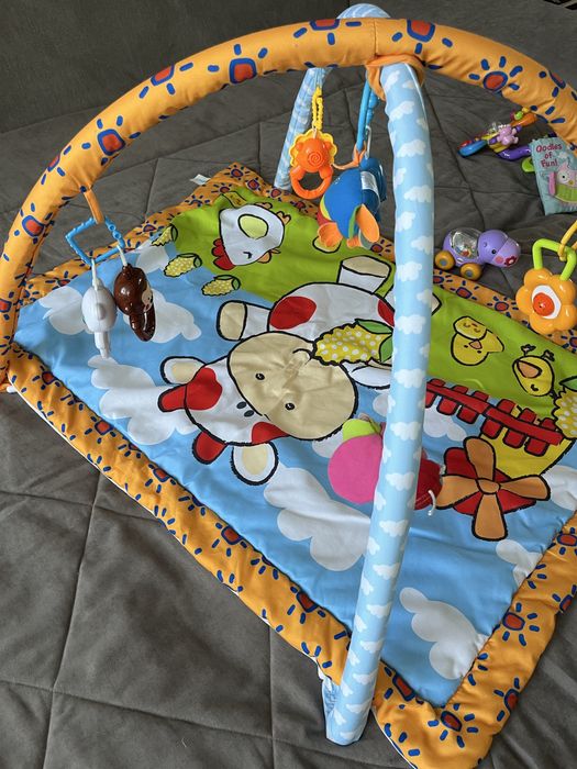 Коврик розвиваючий