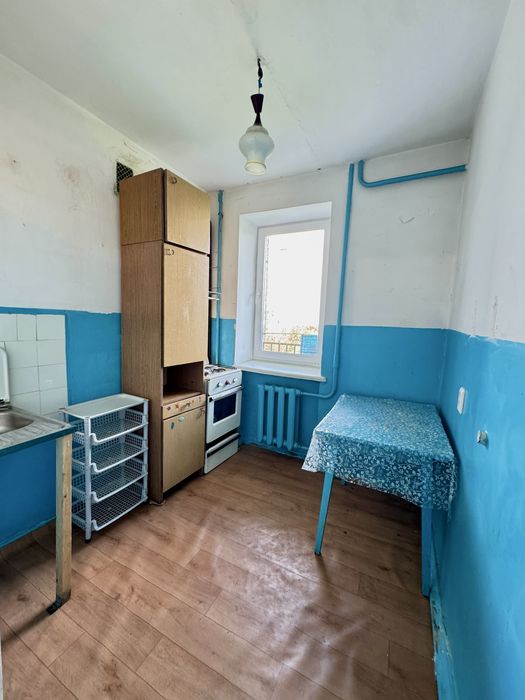 1-кімнатна квартира на Ювілейному — зручне планування та можливість ремонту під себе.