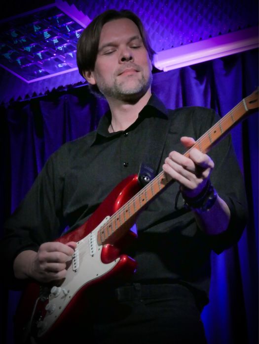 Gitarzysta / współpraca