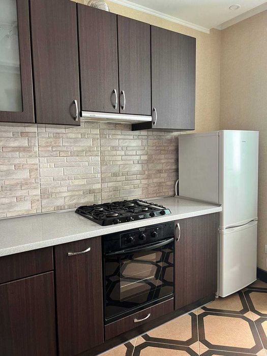 Здам подобово 1к квартиру на шосе Хмельницьке 122А