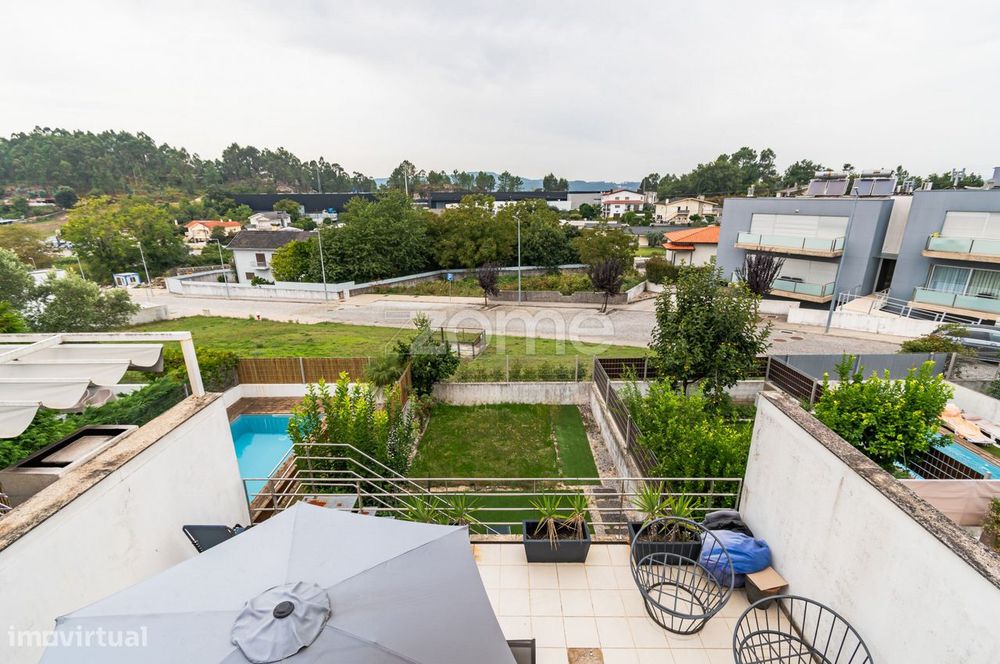 Moradia T3 Banda em Priscos, Braga