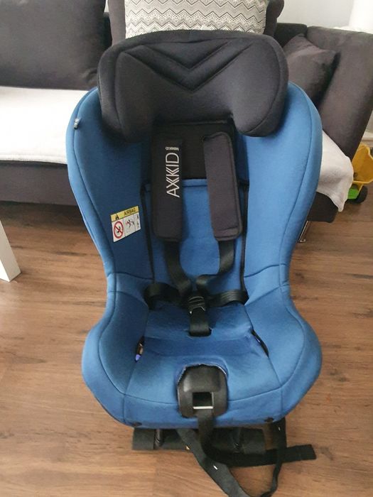 Fotelik Axkid minikid 2022 solid na gwarancji