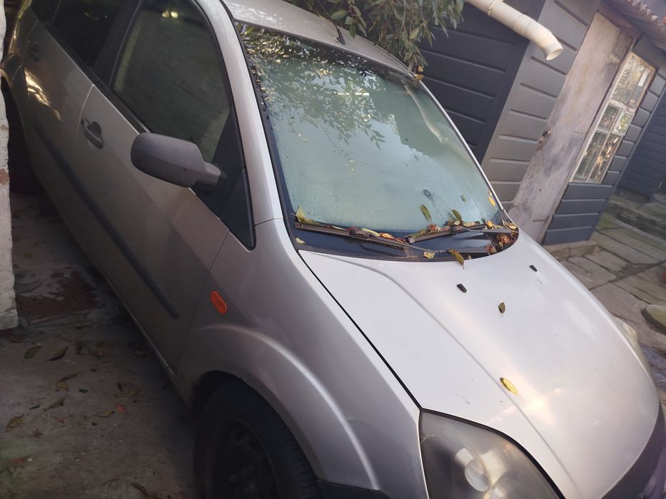 продам ford firsta