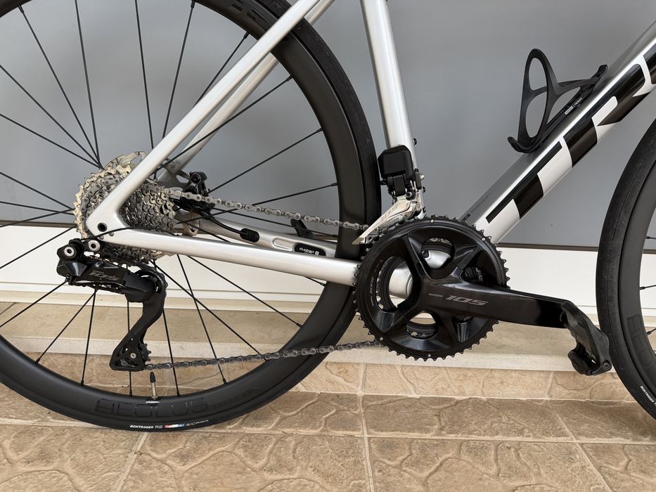 Bicicleta de estrada Trek - Di2 - Rodas carbono