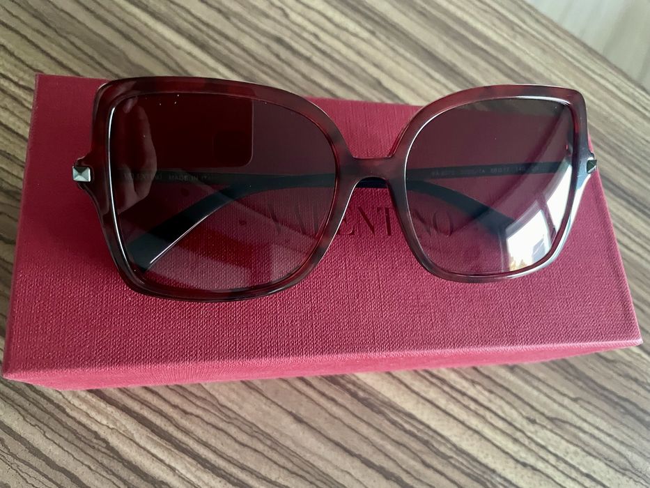 Okulary przeciwsłoneczne Valentino VA 4072
