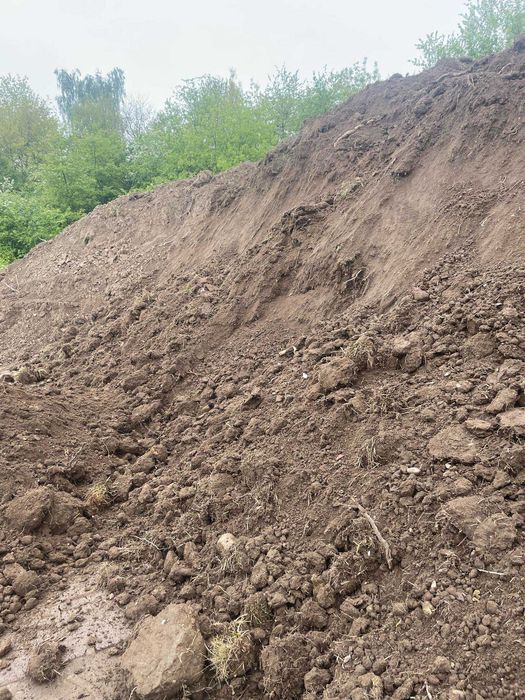 Ziemia na wyrównanie, podniesienie terenu