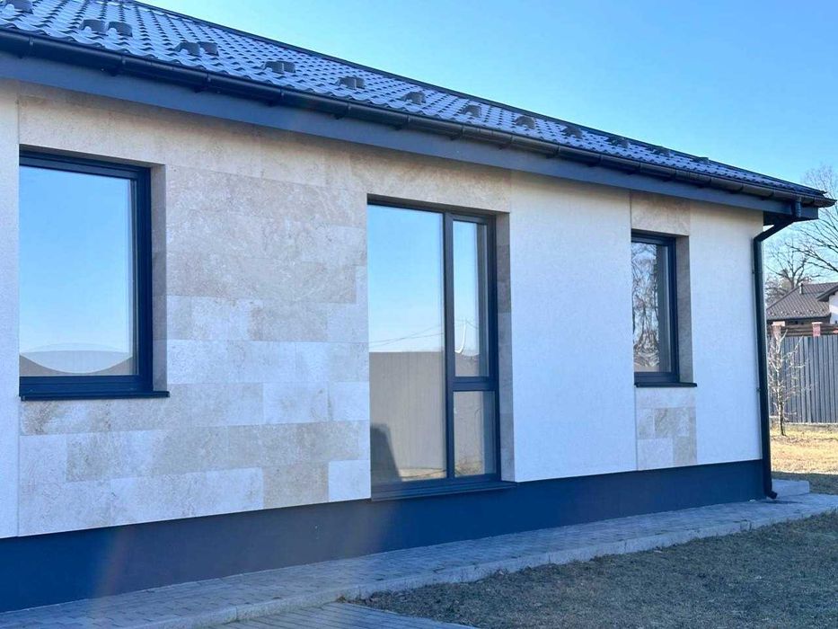 Буча! Одноповерховий будинок з частковим ремонтом і комунікаціями