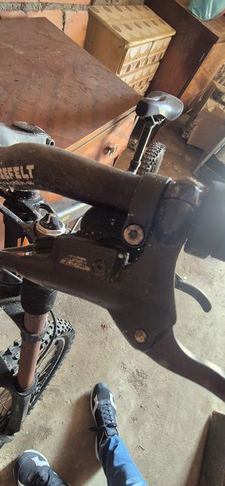 Bicicleta suspensão total 24 v