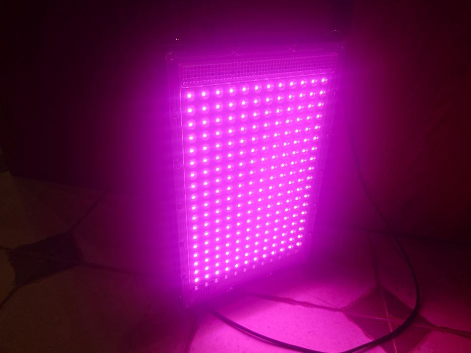 Lampa do roślin 216 ledów growlight