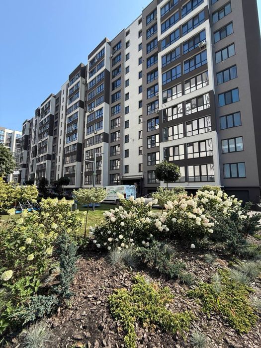 Готова до Ремонту! Двохстороння 1-кімнатна ,Паркова Алея