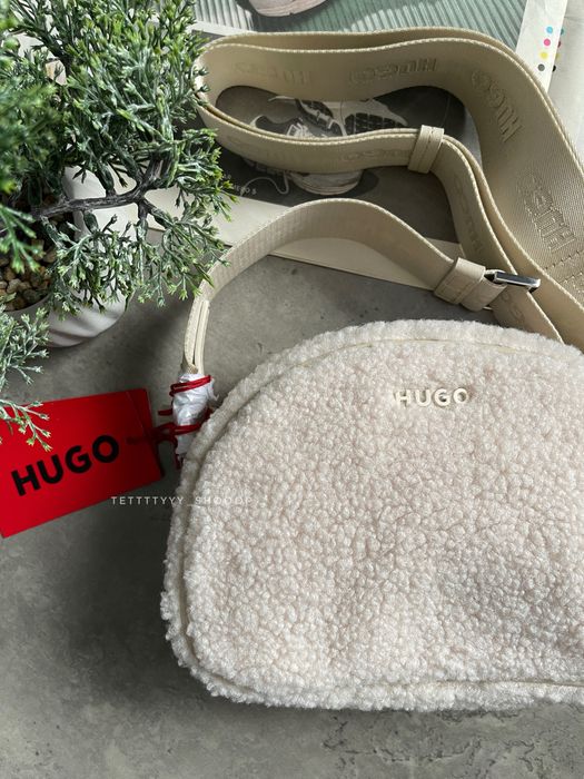 hugo нова оригінальна жіноча сумка через плече хюго тедді бежева