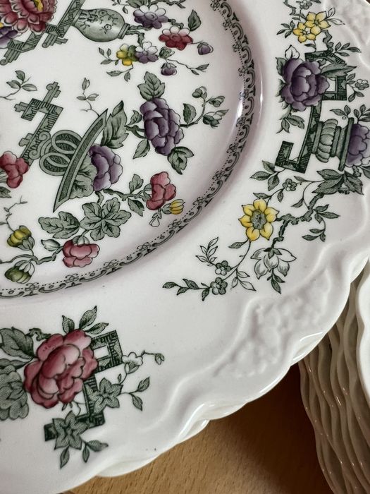 Servico royal doulton Sherbrooke