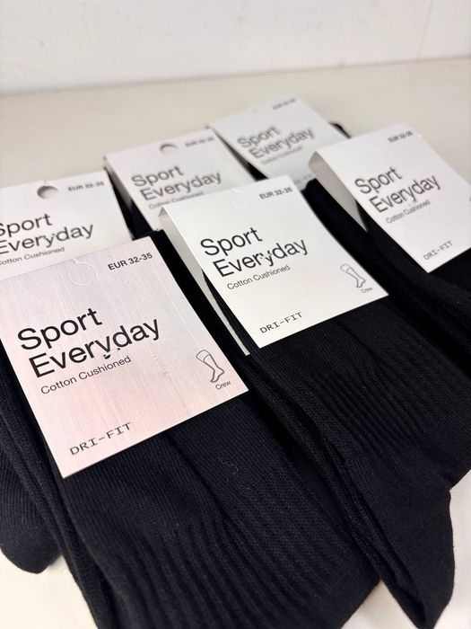 Nike dziecięce Skarpety Czarne 32-35(6 par) Dri-Fit