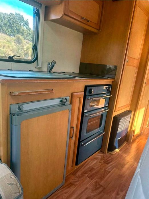 Caravana Inglesa Compass Magnum 556 Mendip 2007 – 5 Lugares
