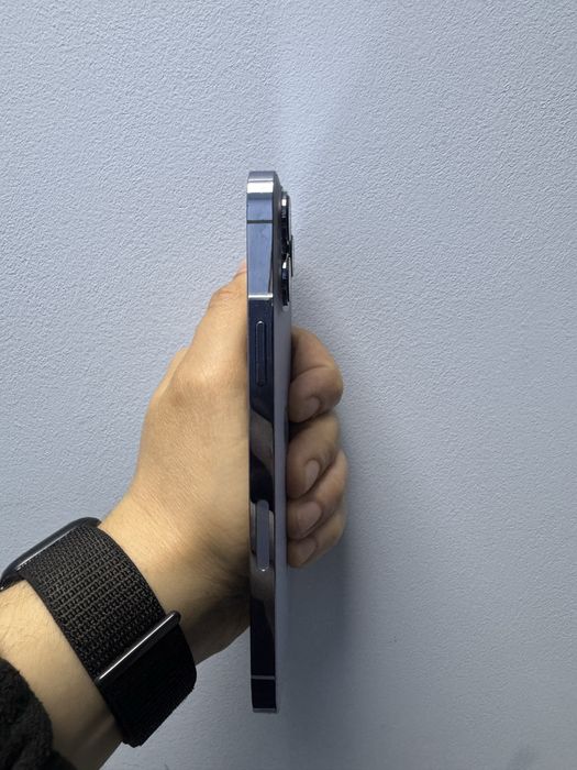 iPhone 13 Pro Max 1TB, хороший стан, R-SIM