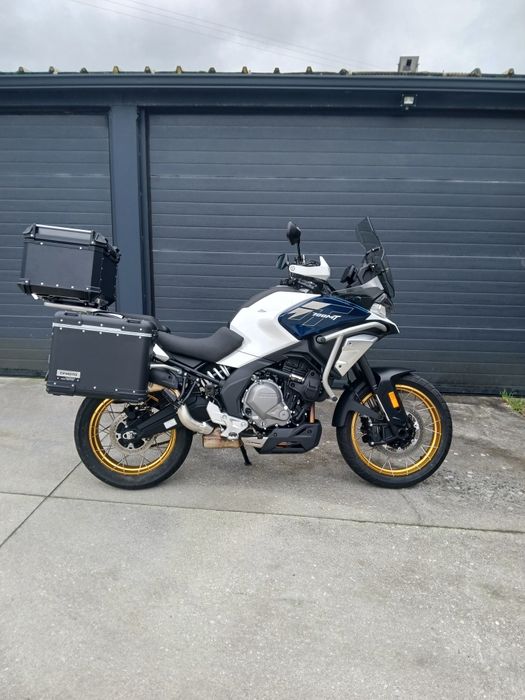 CFmoto 700MT ADV