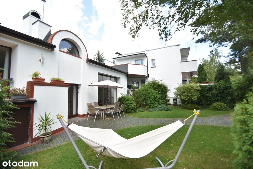 Sprzedam piękną WIllę w Kolumnie.