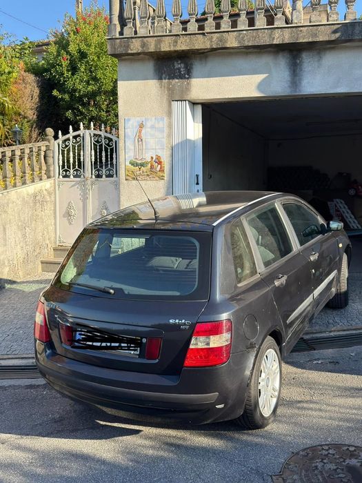 Carro Fiat Stilo