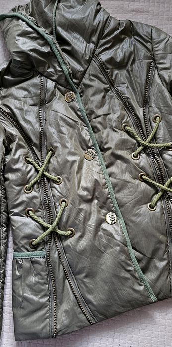 Włoska kurtka unikat Vintage ocieplana taliowana M-L premium khaki