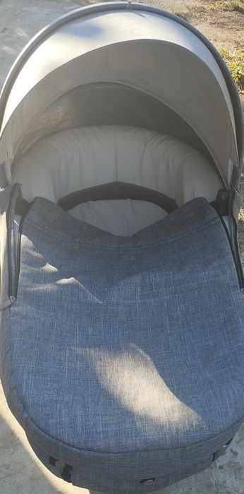 Коляска  Stokke Grusi 3 в1