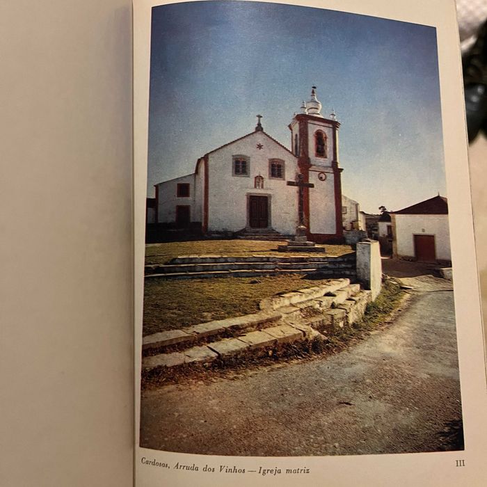 Monumentos e Edifícios Notáveis do Distrito de Lisboa (3 volumes)