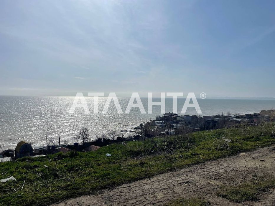 Новый  дом с панорамным видом на море