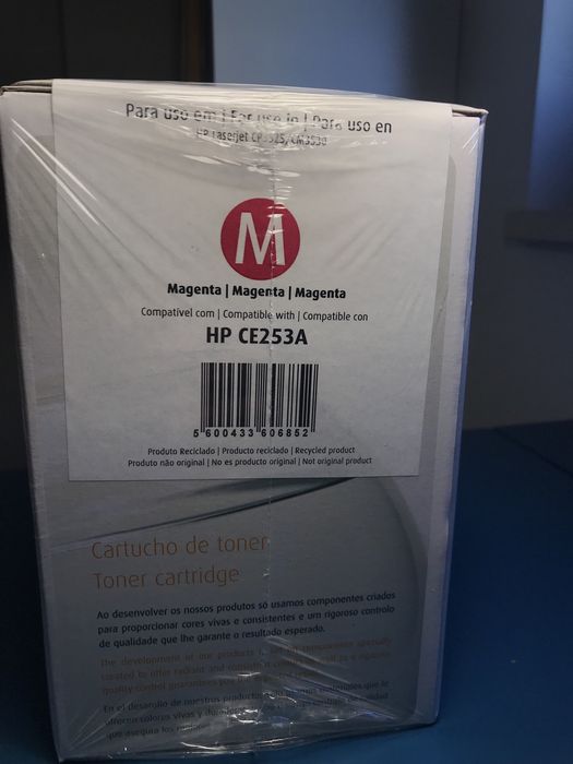 Toners Amarelo (2), Magenta (2) e Ciano (1)