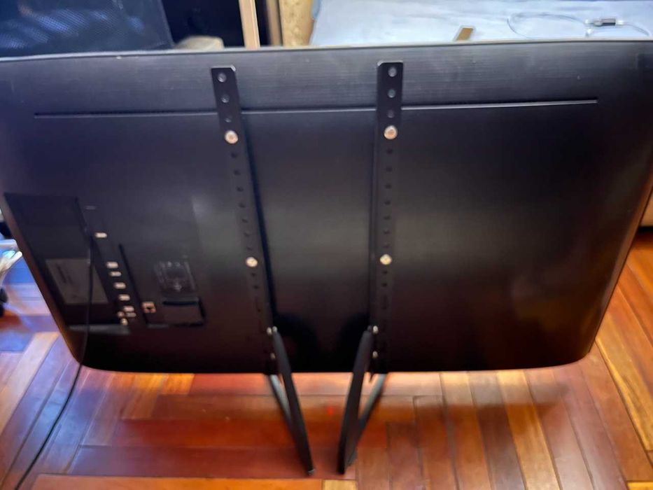 Телевізор Samsung діагональ 43 UE43AU7100 4K Smart TV ТВ тв  телевизор
