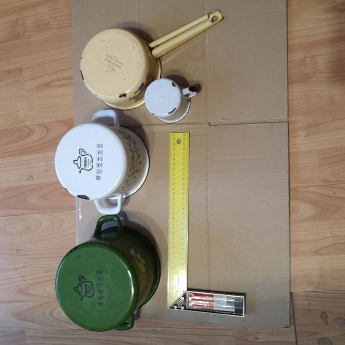 Vintycz. . Za 4 garnki rondelki prl. Emalia