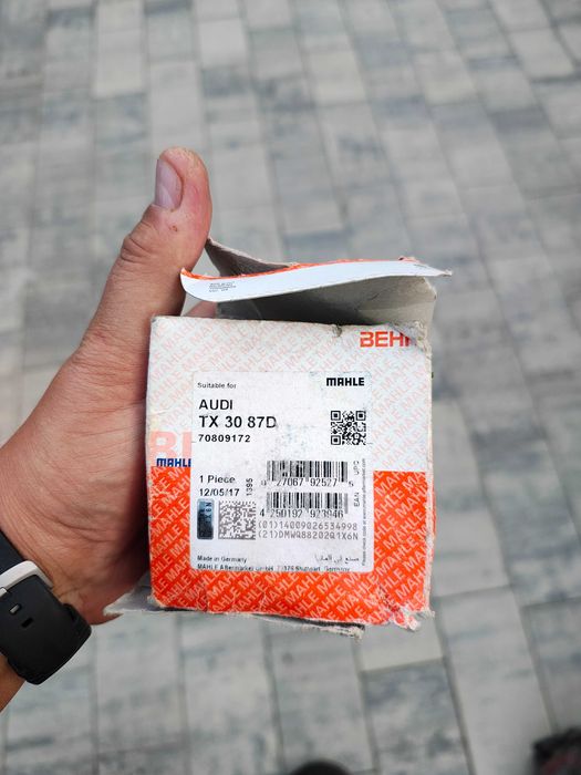 Termostat audi A6 C5 2.4 OEM nowy