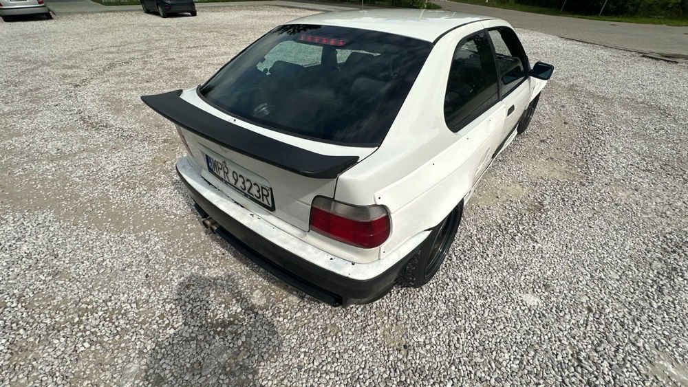 BMW e36 323ti 2.5 198 KM Compact z VIN drift daily LPG