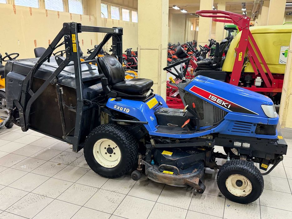 Traktorek Traktor Kosiarka komunalna ISEKI SXG 19 HD Diesel 3 cyl. Górny wysyp