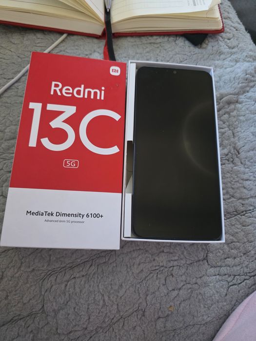 Sprzedam nowy telefon 13c Samsung