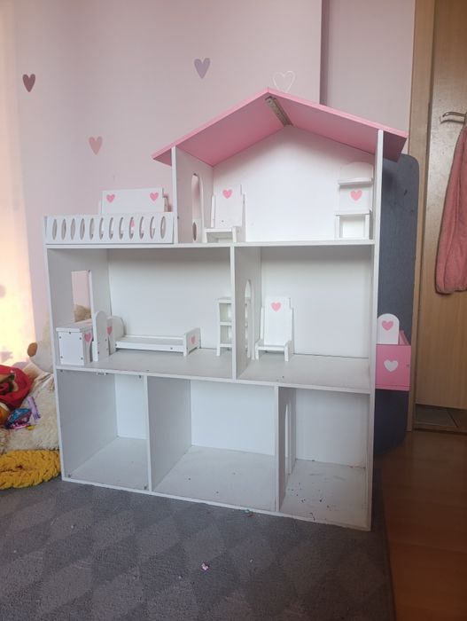 Будинок для ляльок