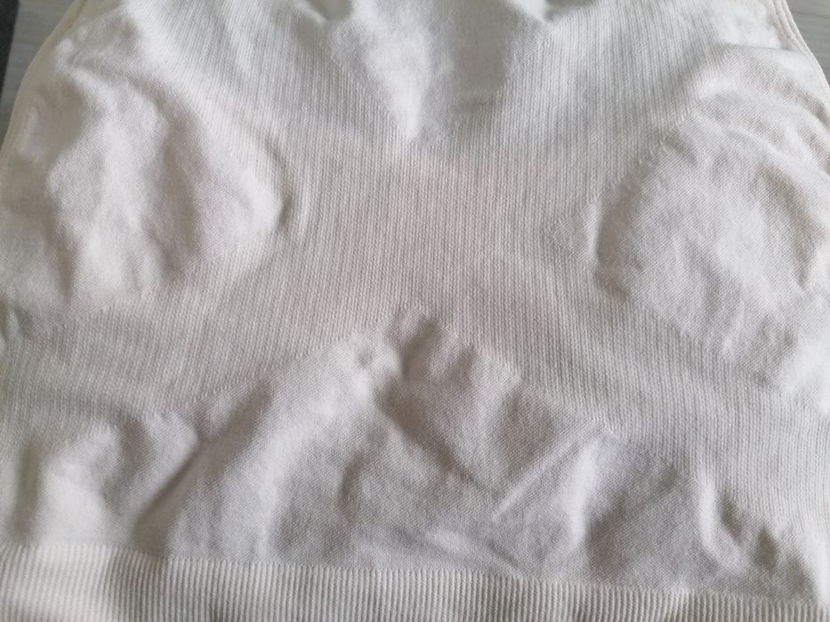 Top biustonosz sportowy