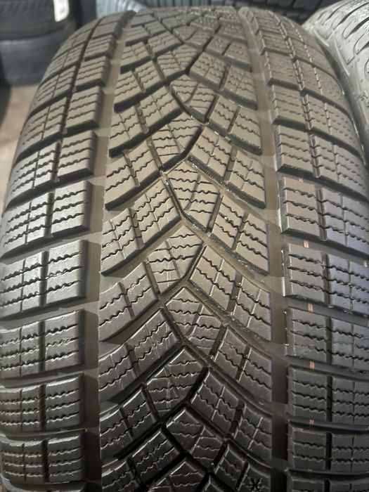 255/55/19 R19 Goodyear Ultra Grip Perfomance+ SUV 4шт зима
