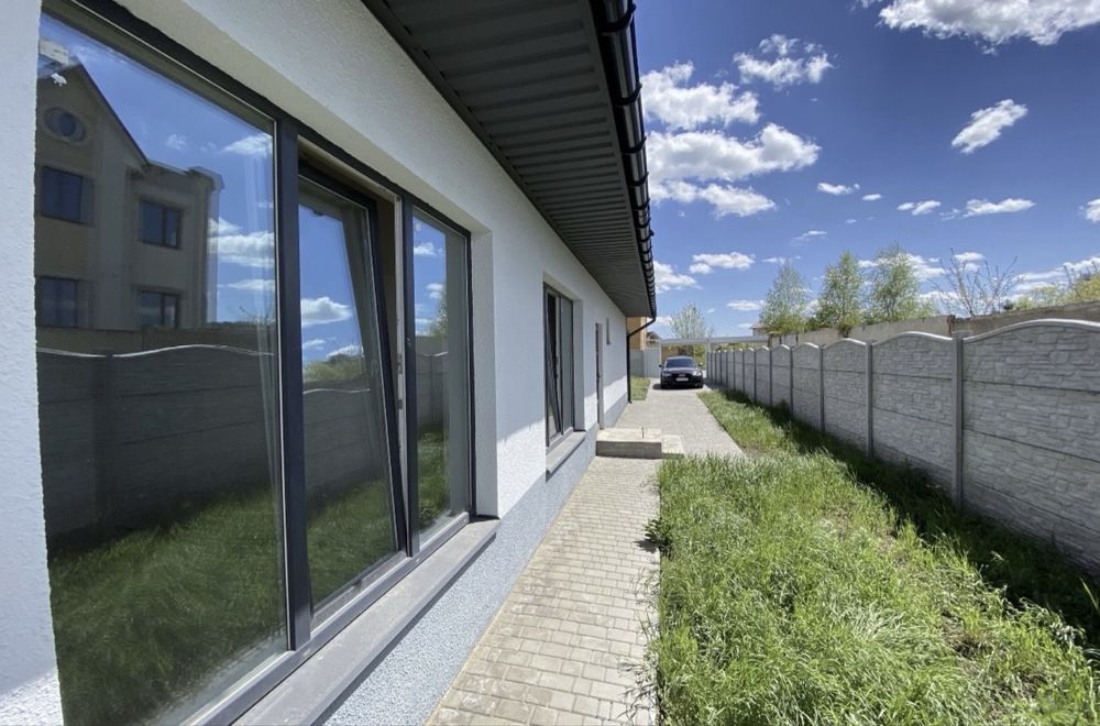 Дом 355 м² в закрытом коттеджном посёлке, 7 соток