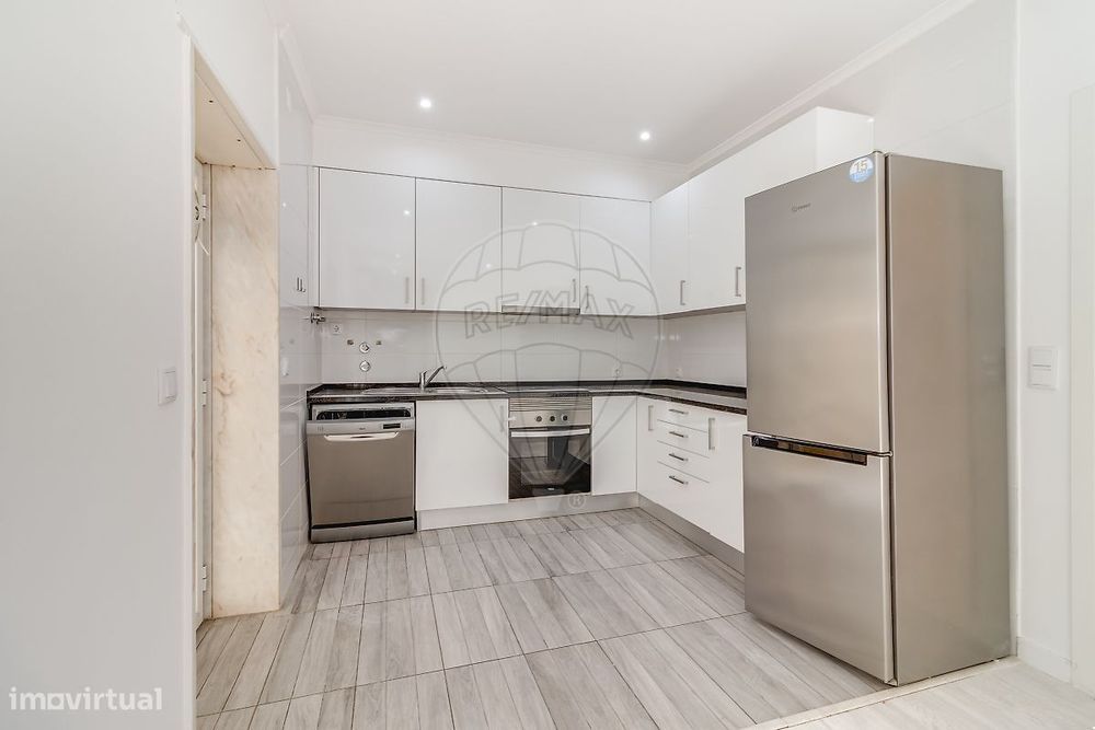Apartamento T4 para venda