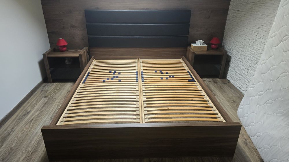 Sprzedam zestaw mebli do sypialni