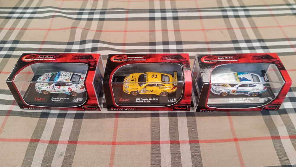 3x 1/72 Porsche 911 GT3 - Saico
