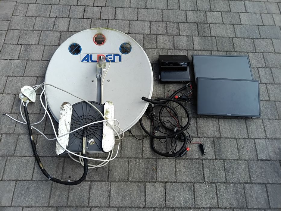 Antena satelitarna do kampera Alden Satmatic -zestaw 2 telewizory 2 dekodery 2 uchwyty 4 piloty +kompletne okablowanie