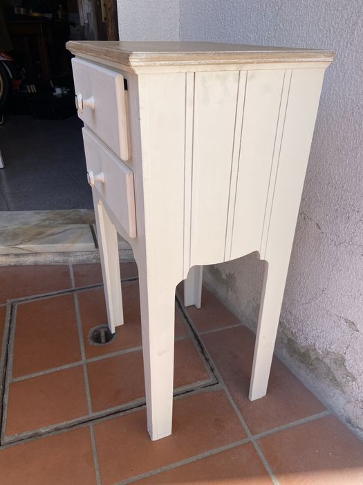 Mesinha de apoio64861684920577123