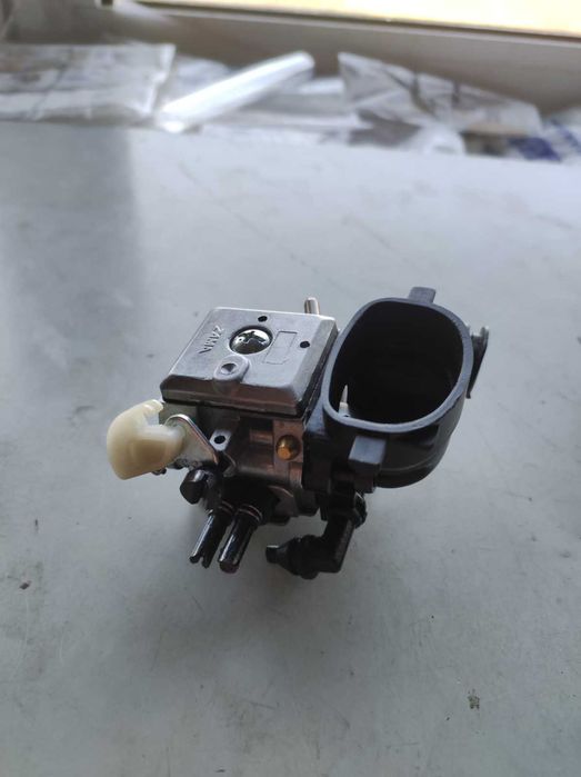 Jonsered 2165 para Peças