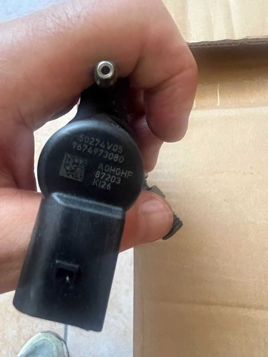 Injetor Peugeot 208 /308 /3008/ 2008 citroen ford focus 1.6 hdi