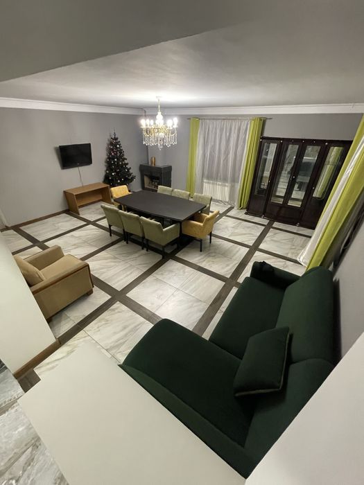 Будинок з басейном подобово/ дом посуточно с бассейном