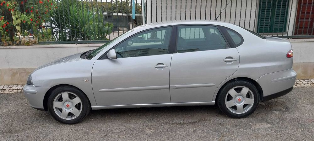 Seat Cordoba 1.4 TDI foto 3