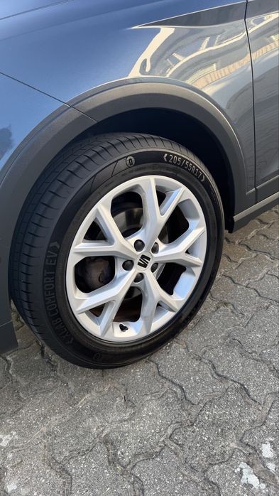 SEAT Arona FR 1.0 TSI 110cv | 2021 | Nacional | 1 Proprietária